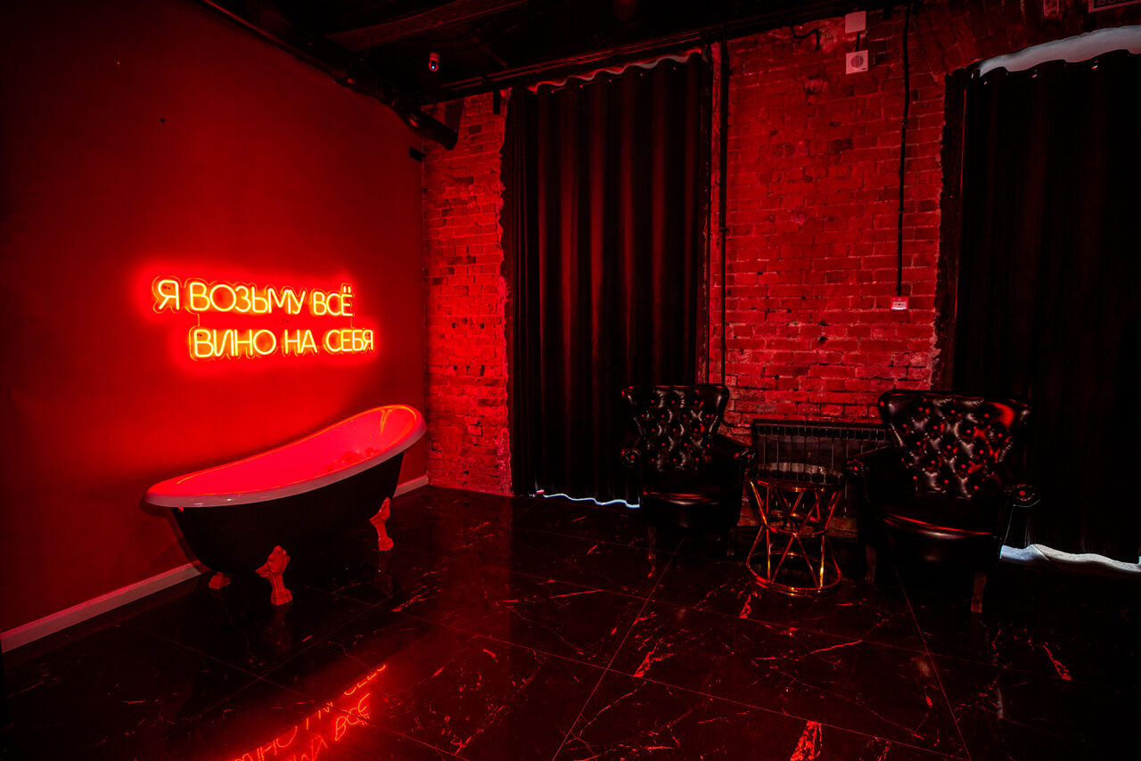 Арендовать Готический лофт-зал