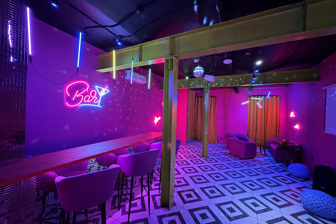 Арендовать Плэйс Лофт. Prisma Loft. Лофт-зал для вечеринок