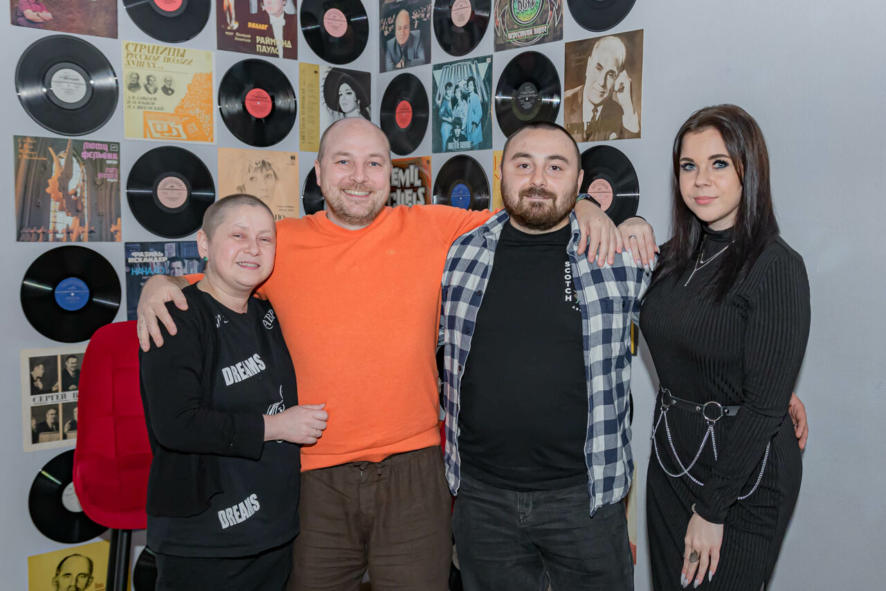 Арендовать Лофт-зал со сценой