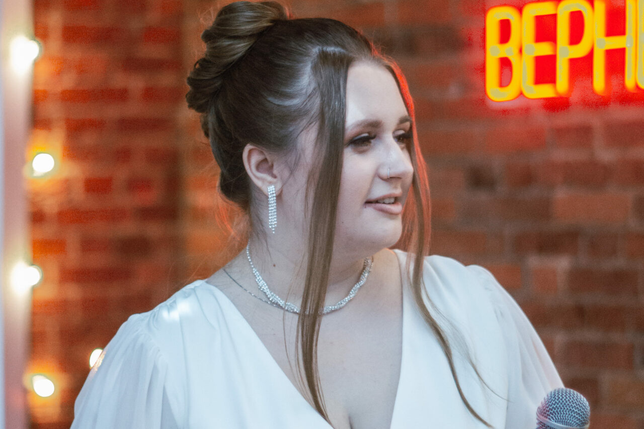 Арендовать Лофт-зал со сценой