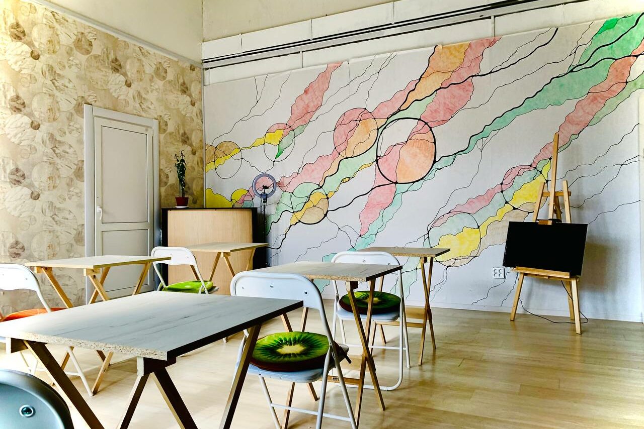 Арендовать Светлый зал 30 кв. м с естественным светом