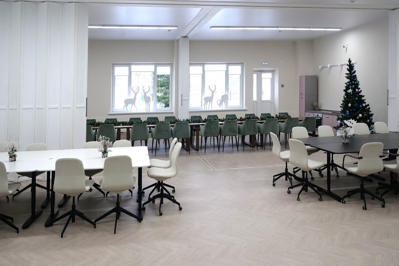Арендовать Светлый конференц-зал
