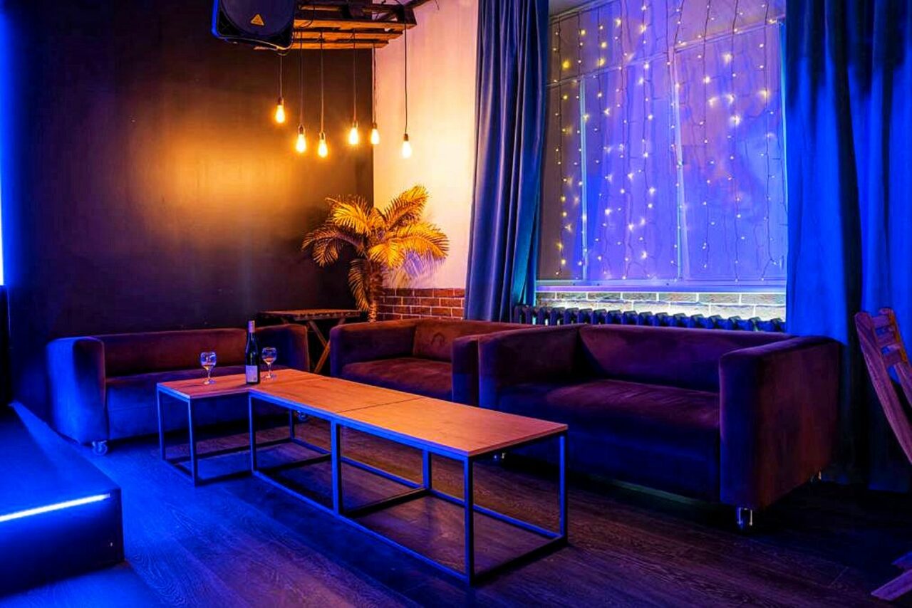 Арендовать Просторный лофт с грилем и верандой