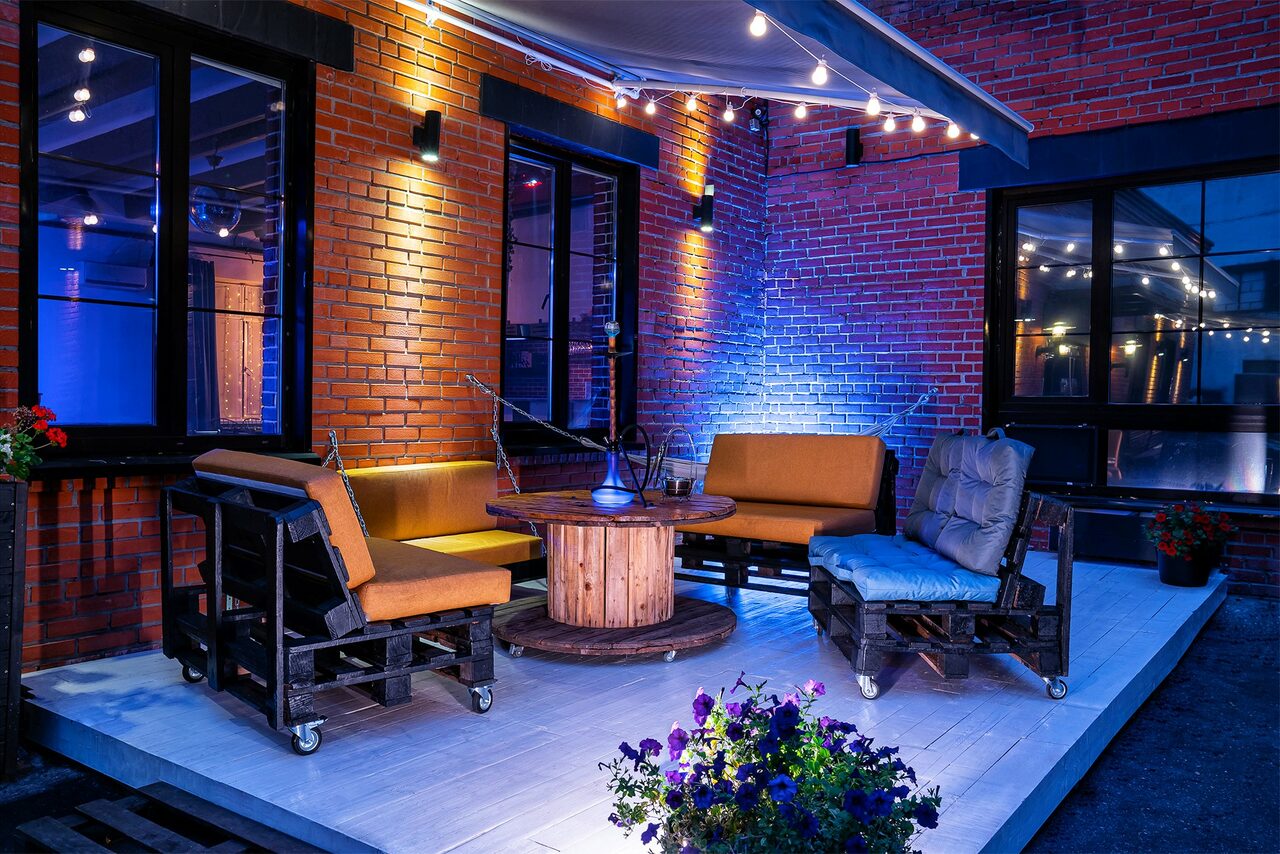 Арендовать Просторный лофт с грилем и верандой