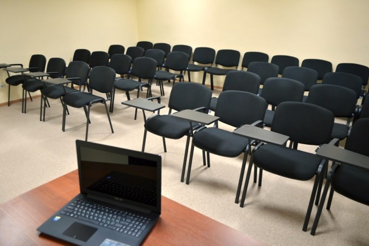 Арендовать Конференц-зал