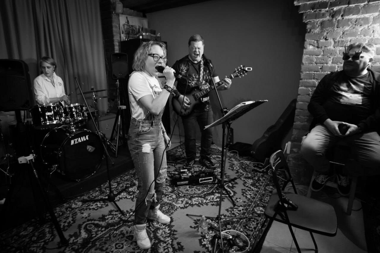 Арендовать Уютный лофт со сценой