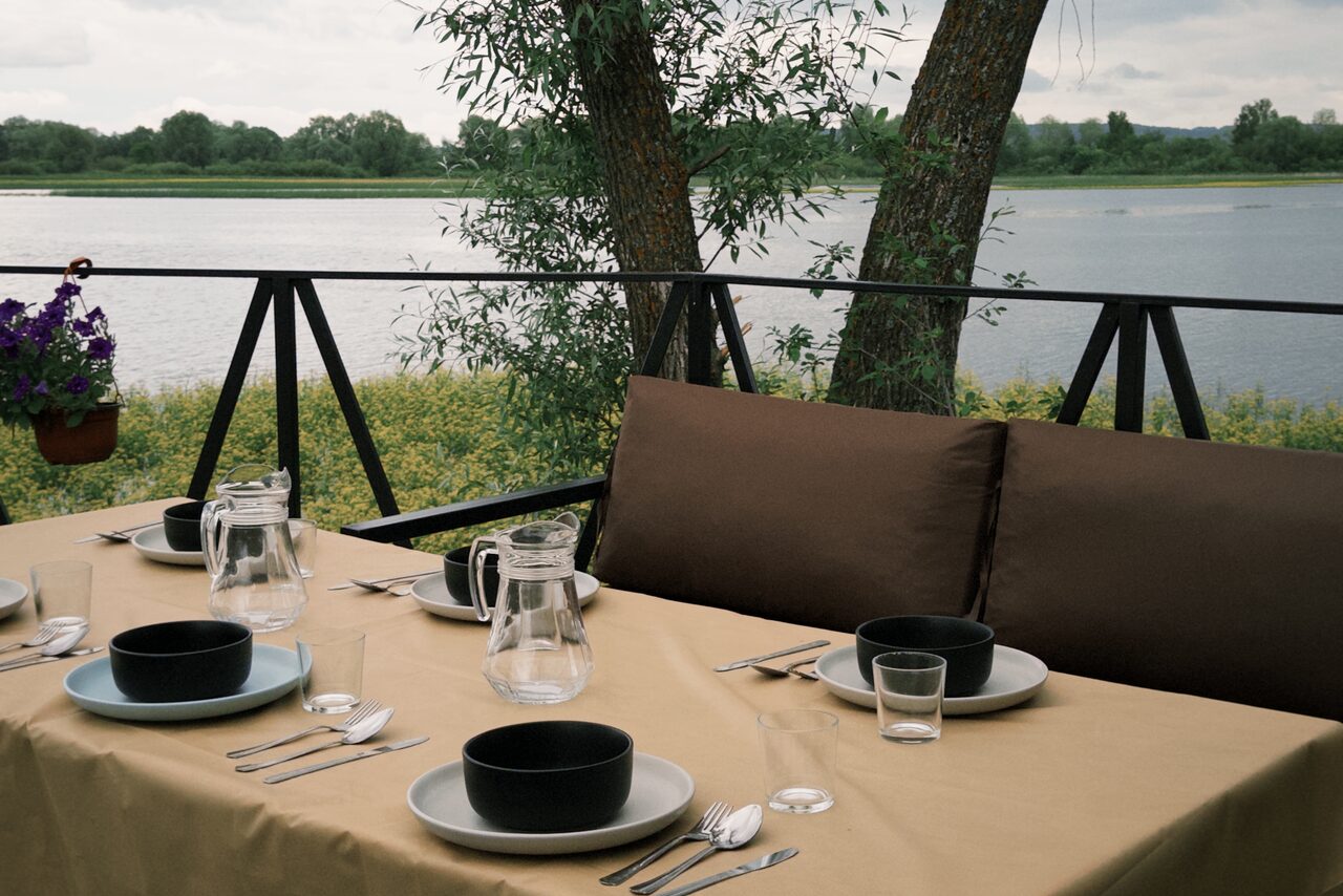 Арендовать Беседка на берегу Волги
