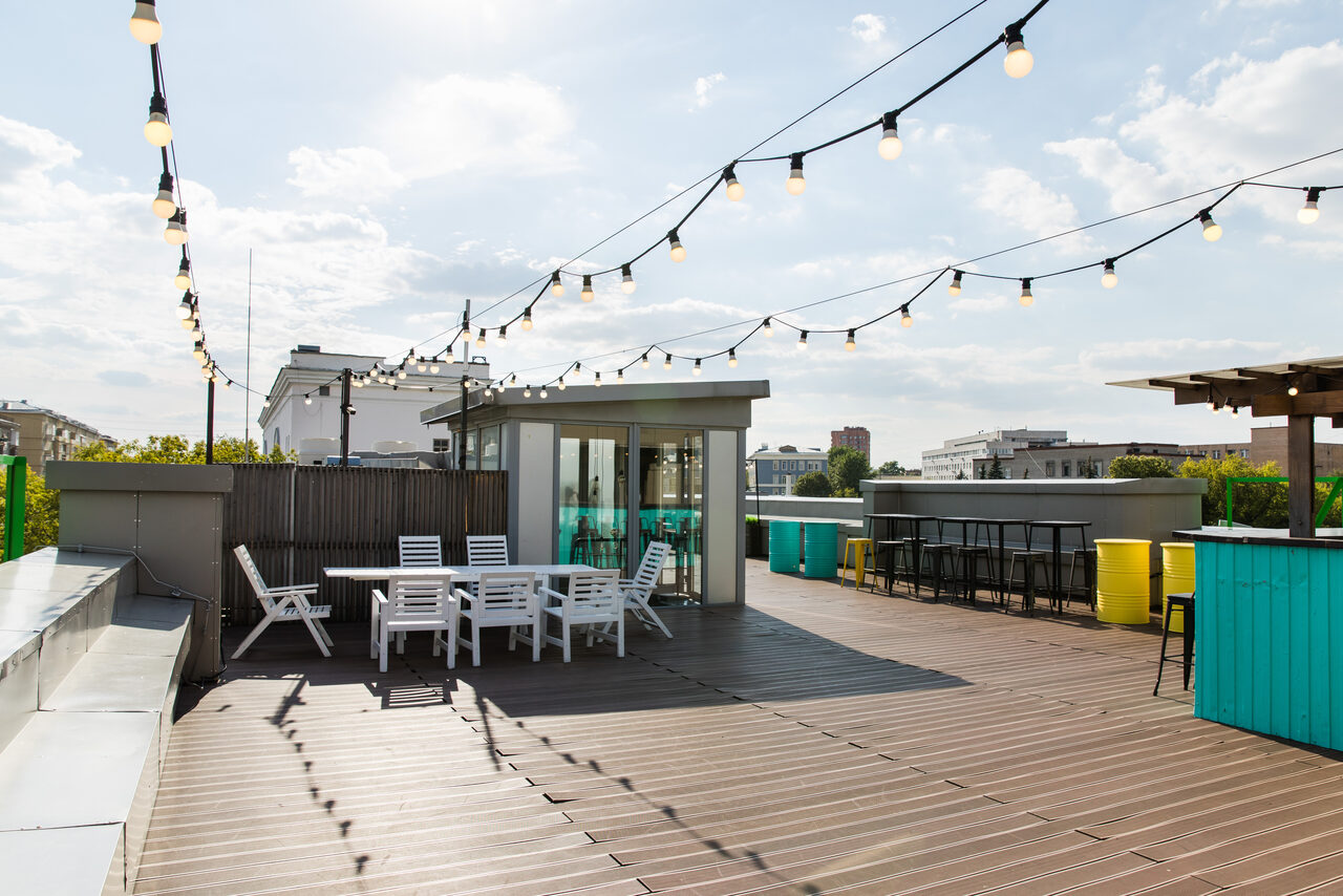 Арендовать Атмосферное лофт-пространство с выходом на веранду