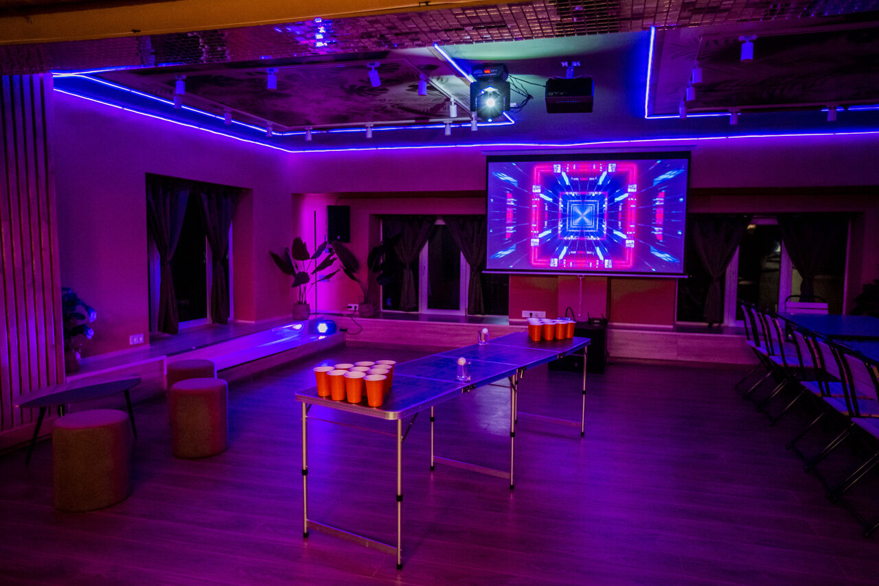 Арендовать Тропический лофт с современным дизайном и верандой