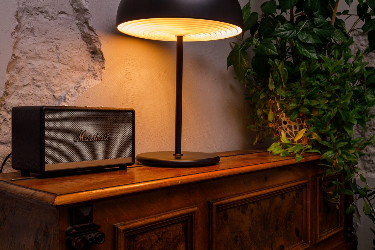 Арендовать Аутентичный лофт-зал в ретро стиле