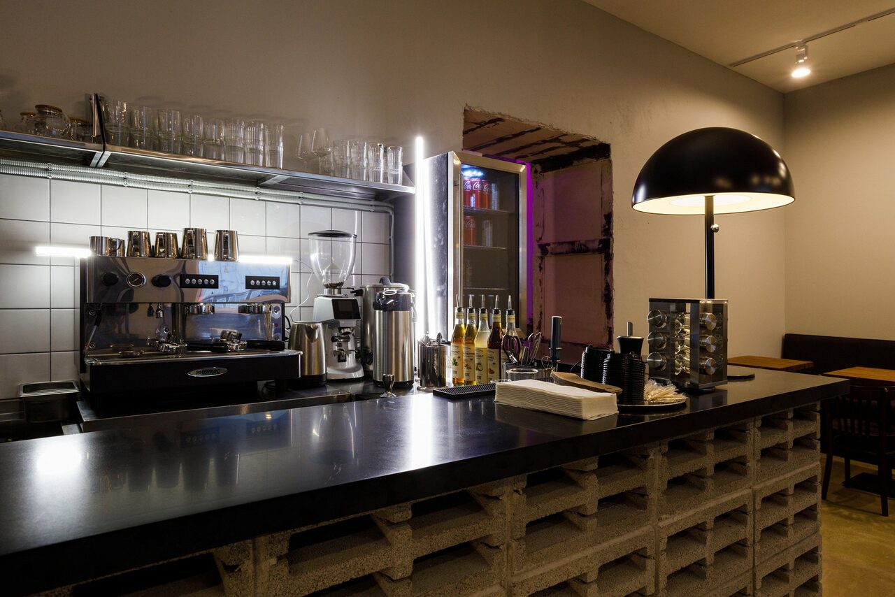 Арендовать Кафе под закрытие с несколькими залами