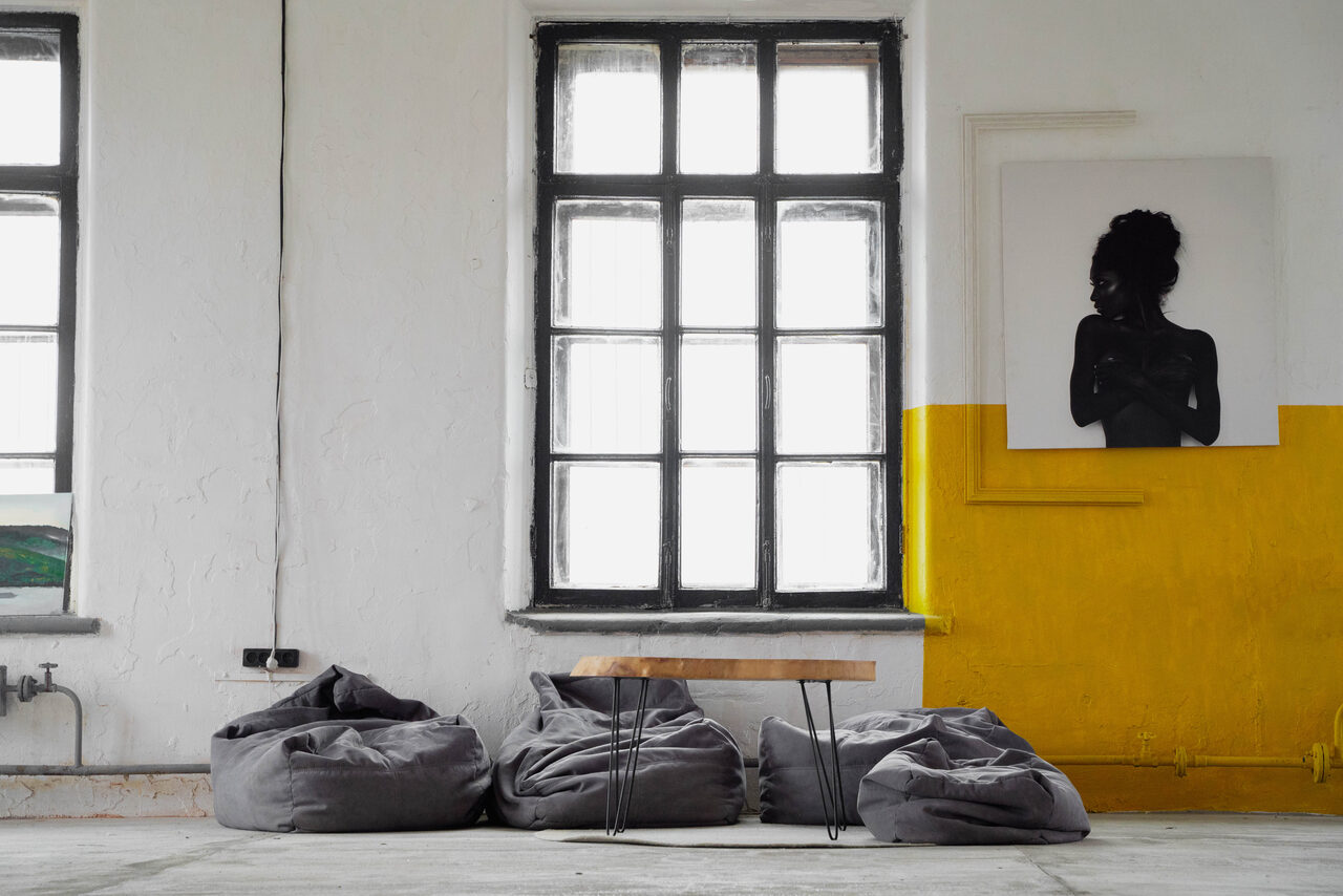 Арендовать Светлое лофт-пространство в историческом здании