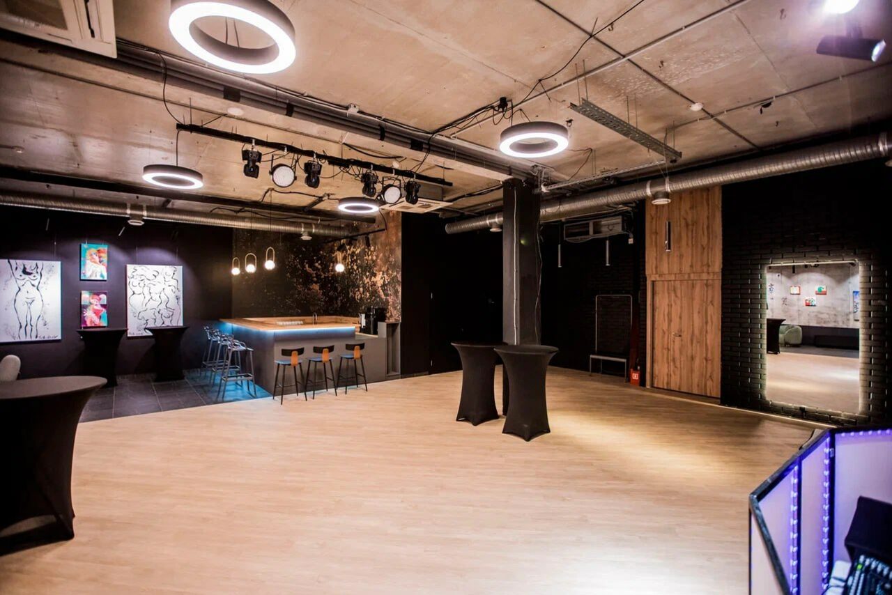 Арендовать Дизайнерское арт-пространство