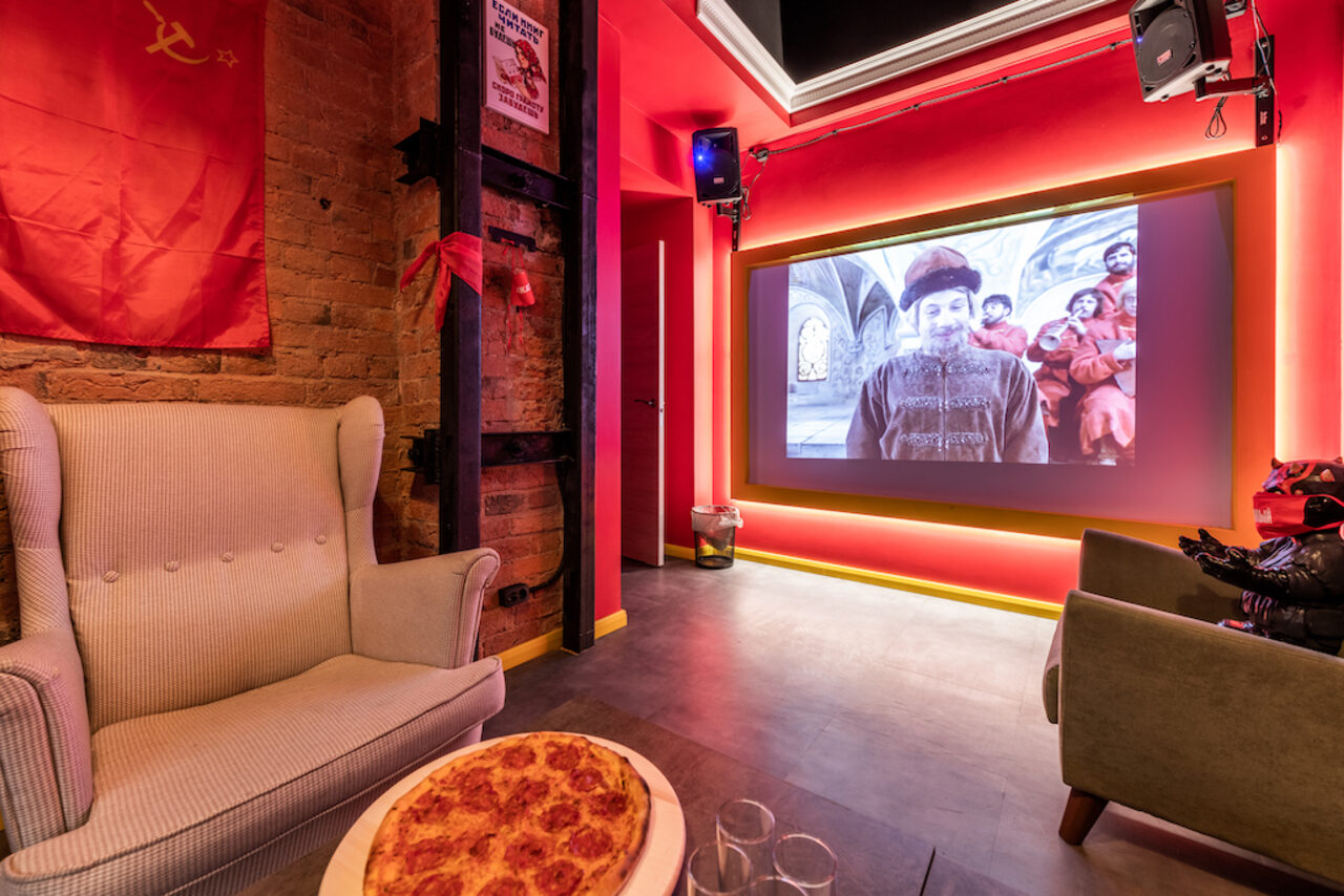 Арендовать Лофт-зал в советском стиле