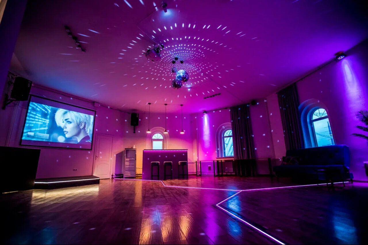 Арендовать Уютное светлое пространство круглой формы