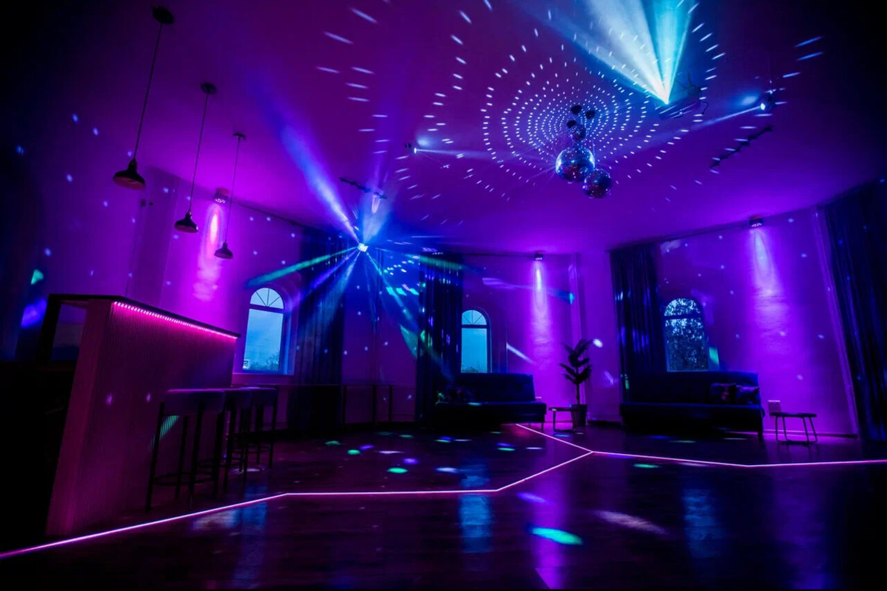 Арендовать Уютное светлое пространство круглой формы