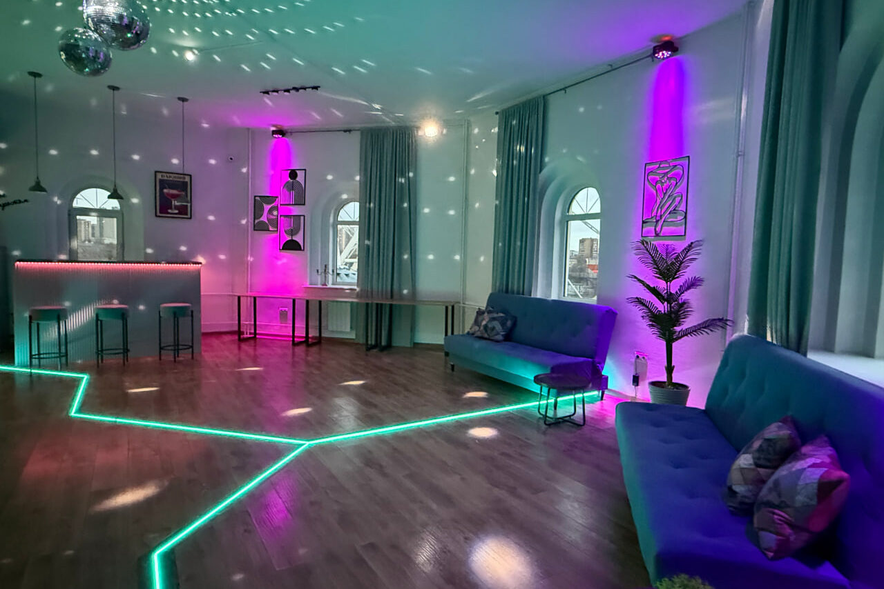 Арендовать Уютное светлое пространство круглой формы