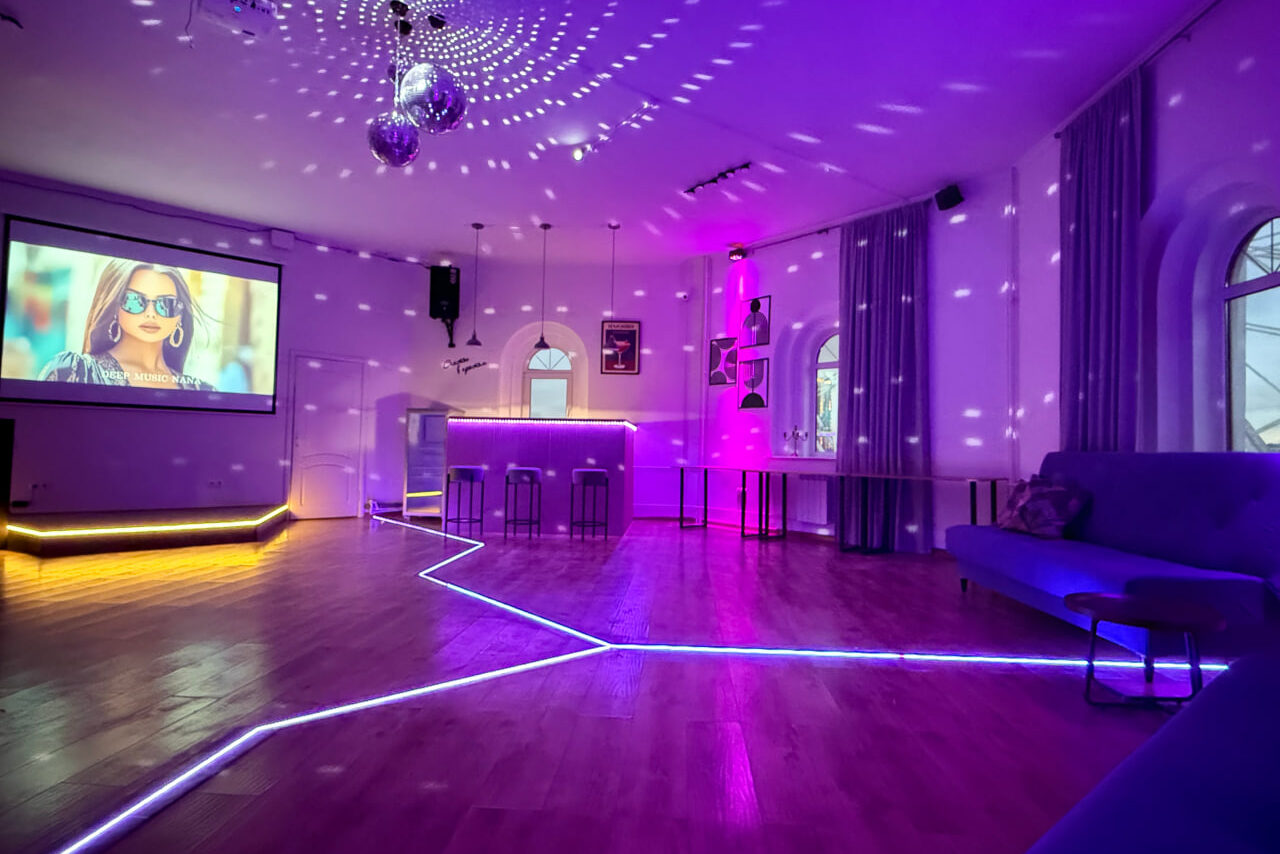 Арендовать Уютное светлое пространство круглой формы