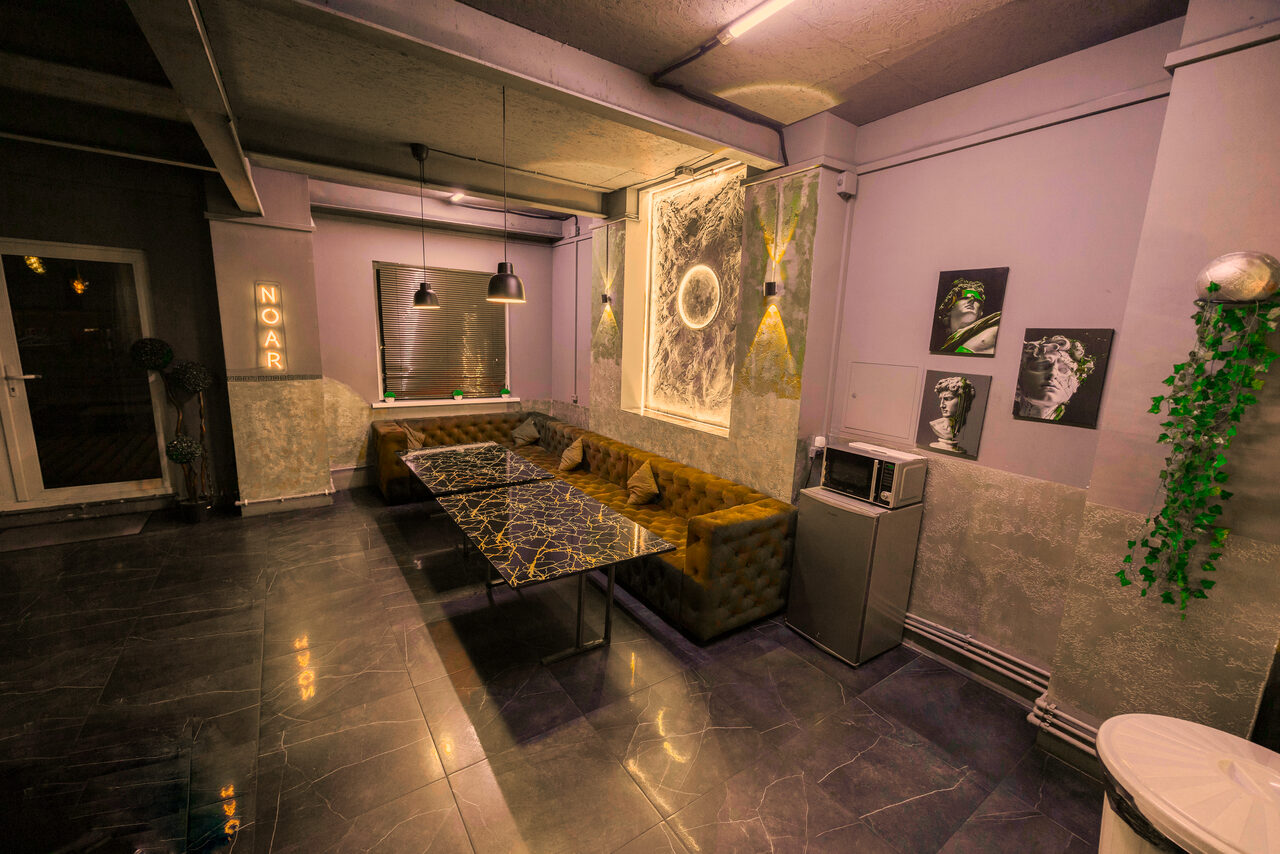 Арендовать Зал Noar. Эстетичный лофт 