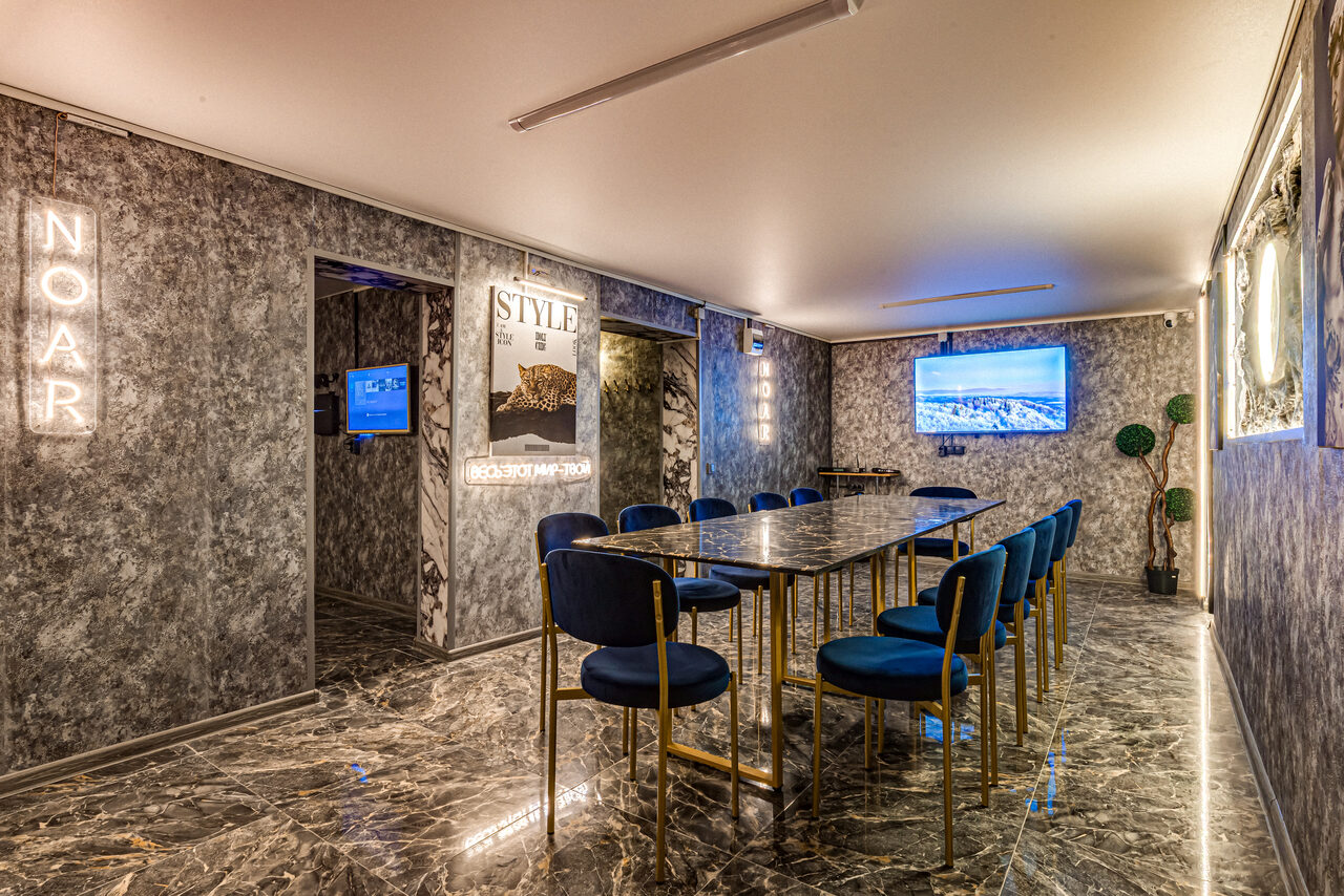 Арендовать Зал Noar(Нуар). Эстетичный лофт 