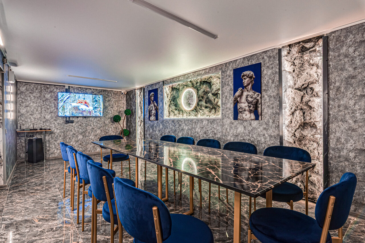 Арендовать Зал Noar(Нуар). Эстетичный лофт 