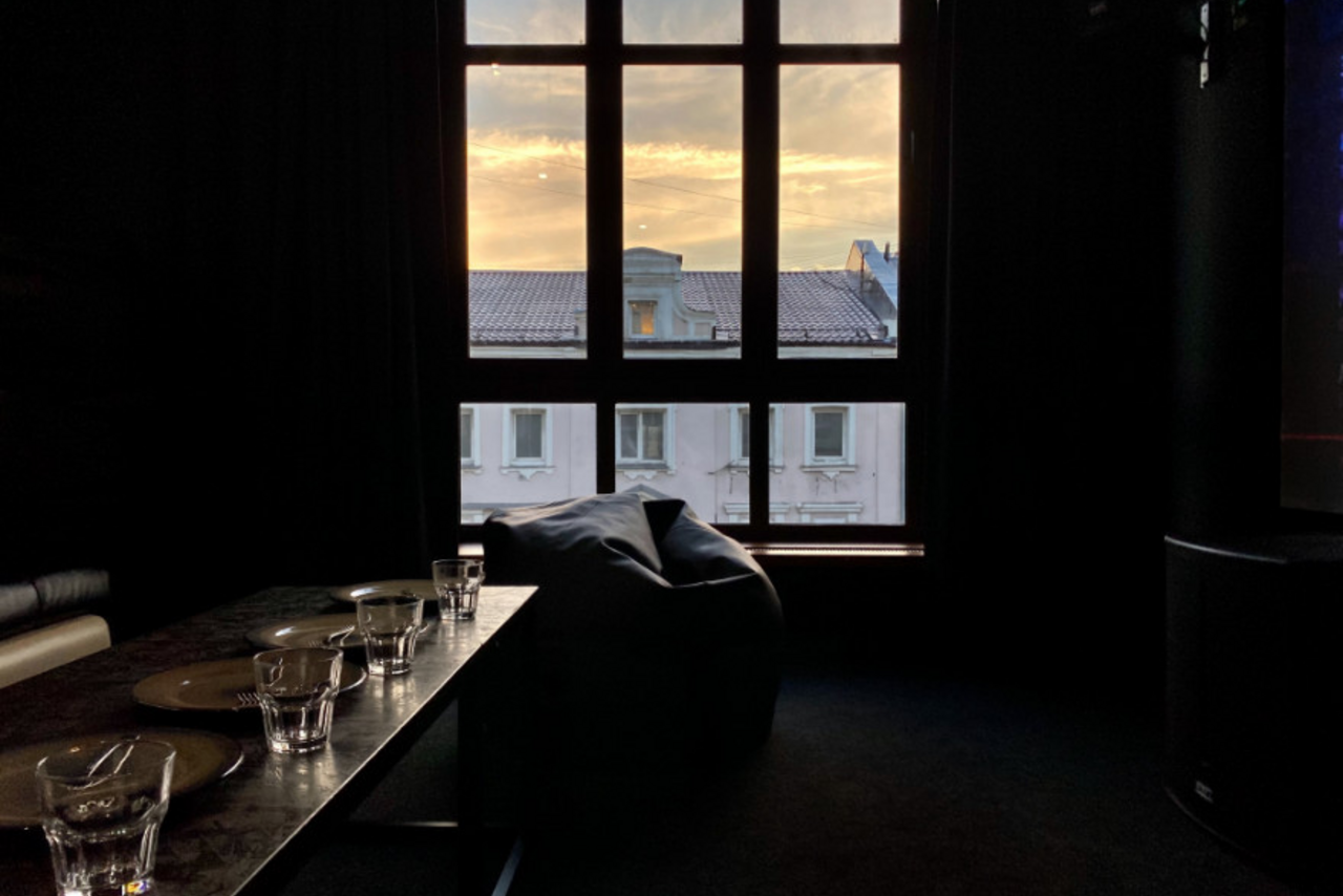 Арендовать Friend's Hall. Харизма Зал №7 Полный газ 