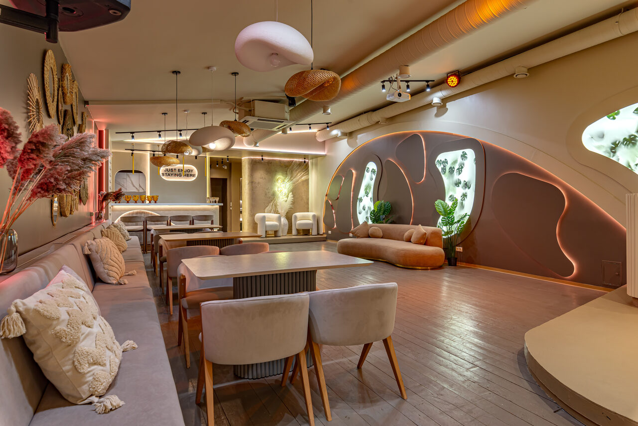 Арендовать Лофт Май. Зал Август