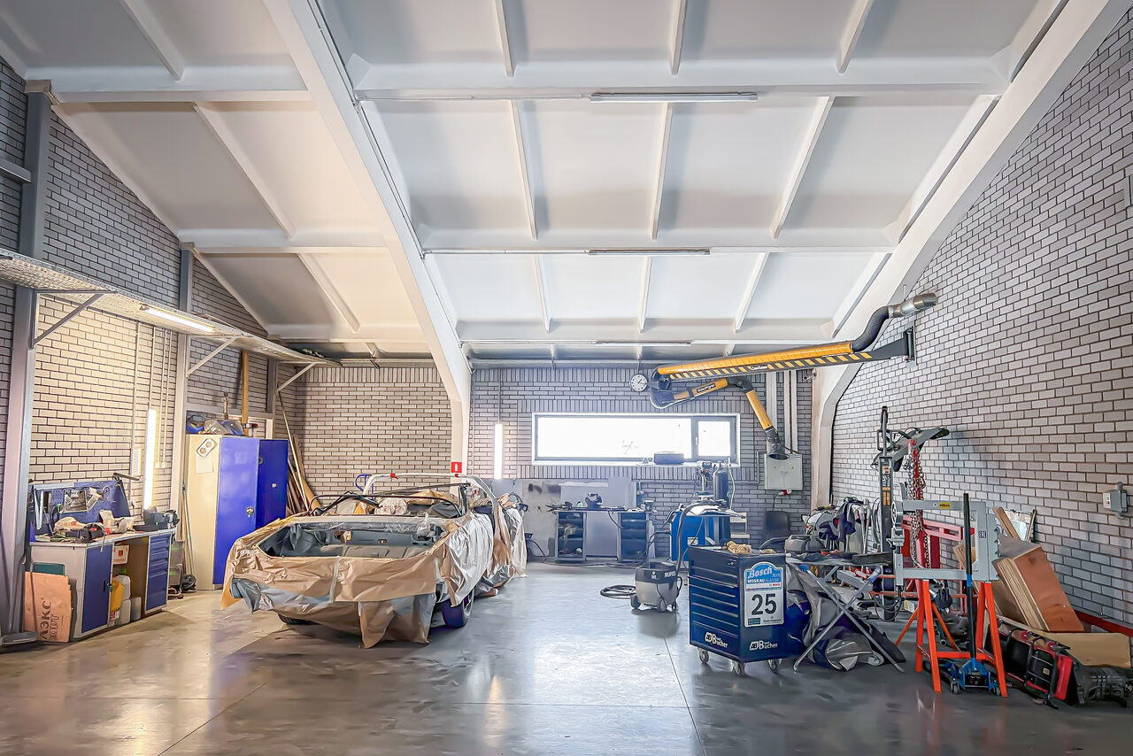 Арендовать Ангар с автосервисом в Раменском для съемок