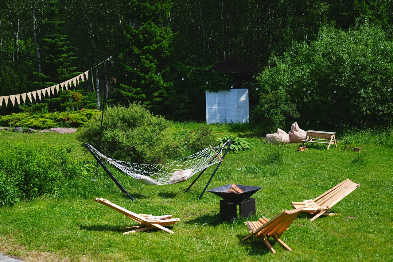 Арендовать Загородный коттедж с большой территорией в экостиле в Химках
