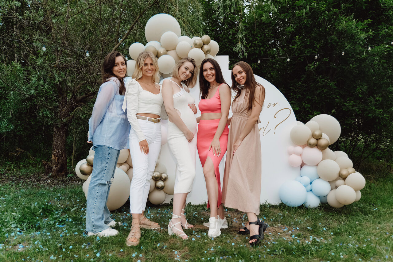 Арендовать Загородный коттедж с большой территорией в экостиле в Химках