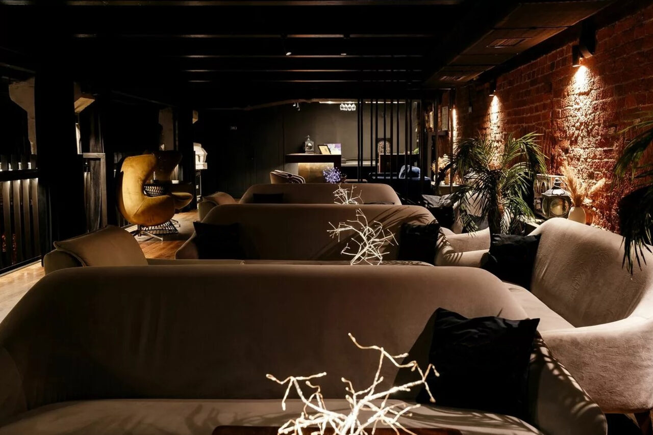 Арендовать Двухуровневый клуб под закрытие