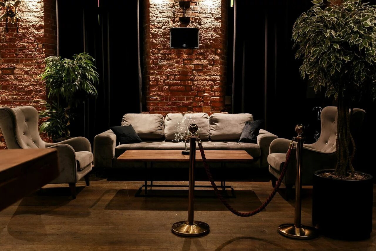 Арендовать Двухуровневый клуб под закрытие