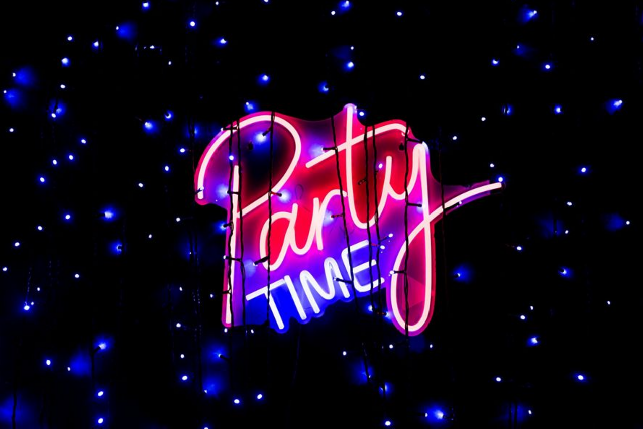 Арендовать Диско клуб Притяжение