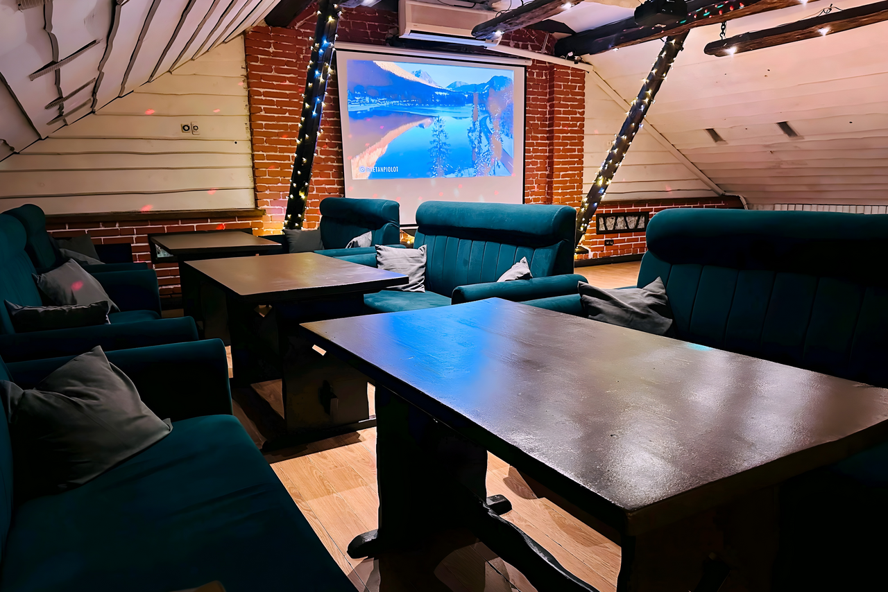 Арендовать Лофт-мансарда 