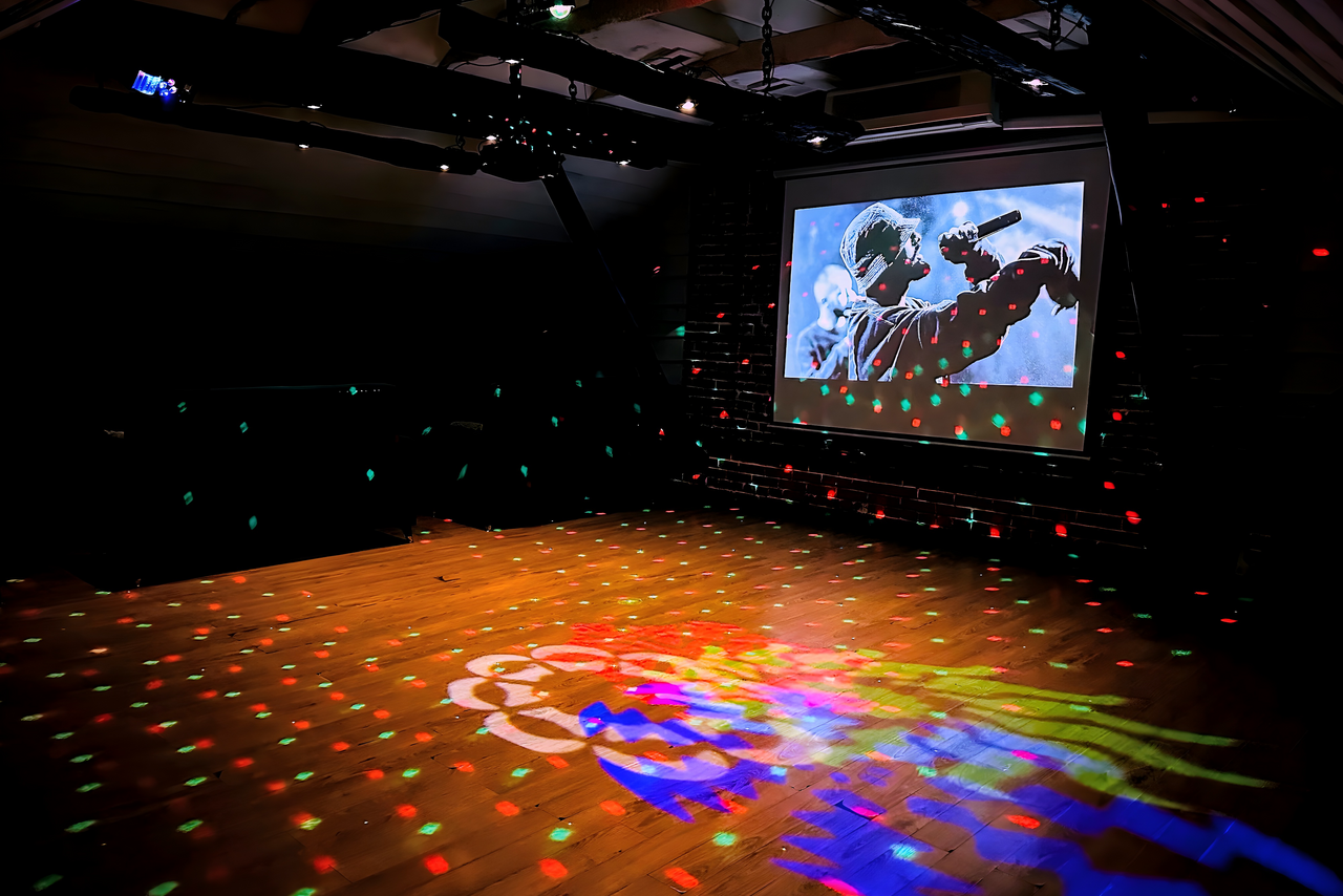 Арендовать Лофт-мансарда 