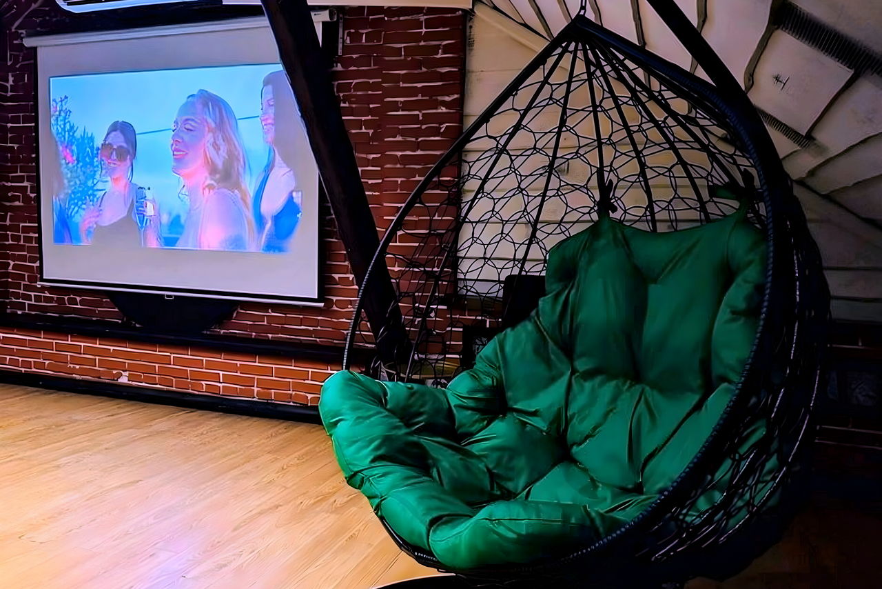 Арендовать Лофт-мансарда 