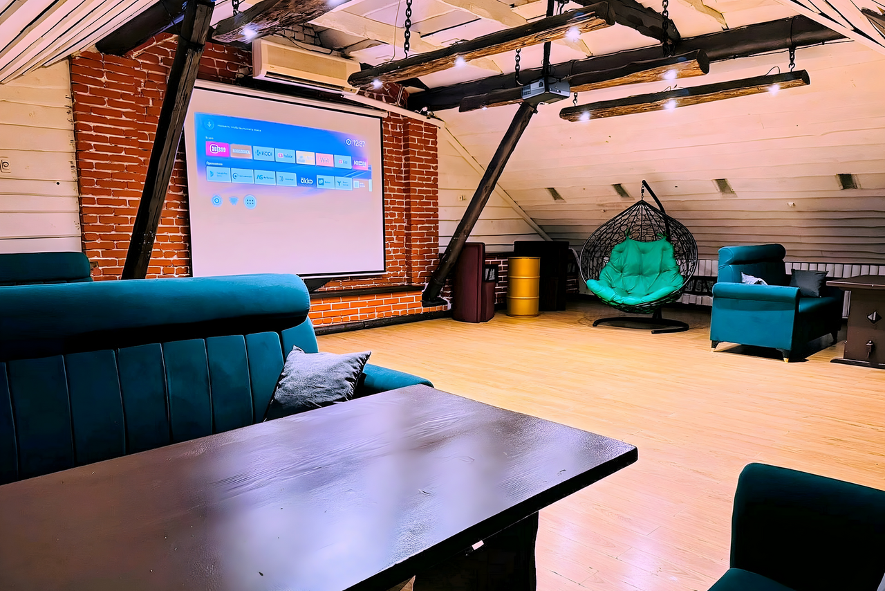 Арендовать Лофт-мансарда 