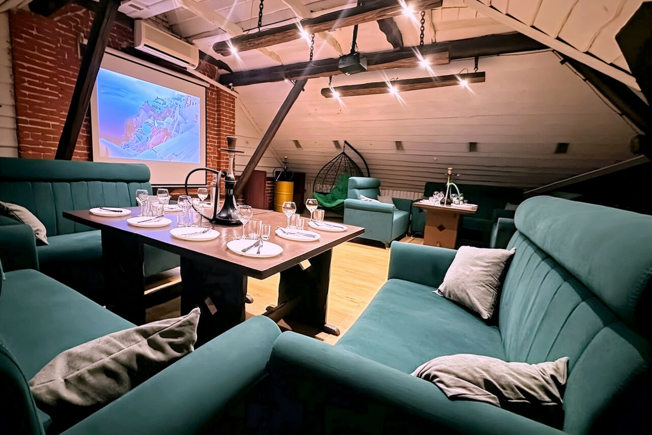 Арендовать Лофт-мансарда 