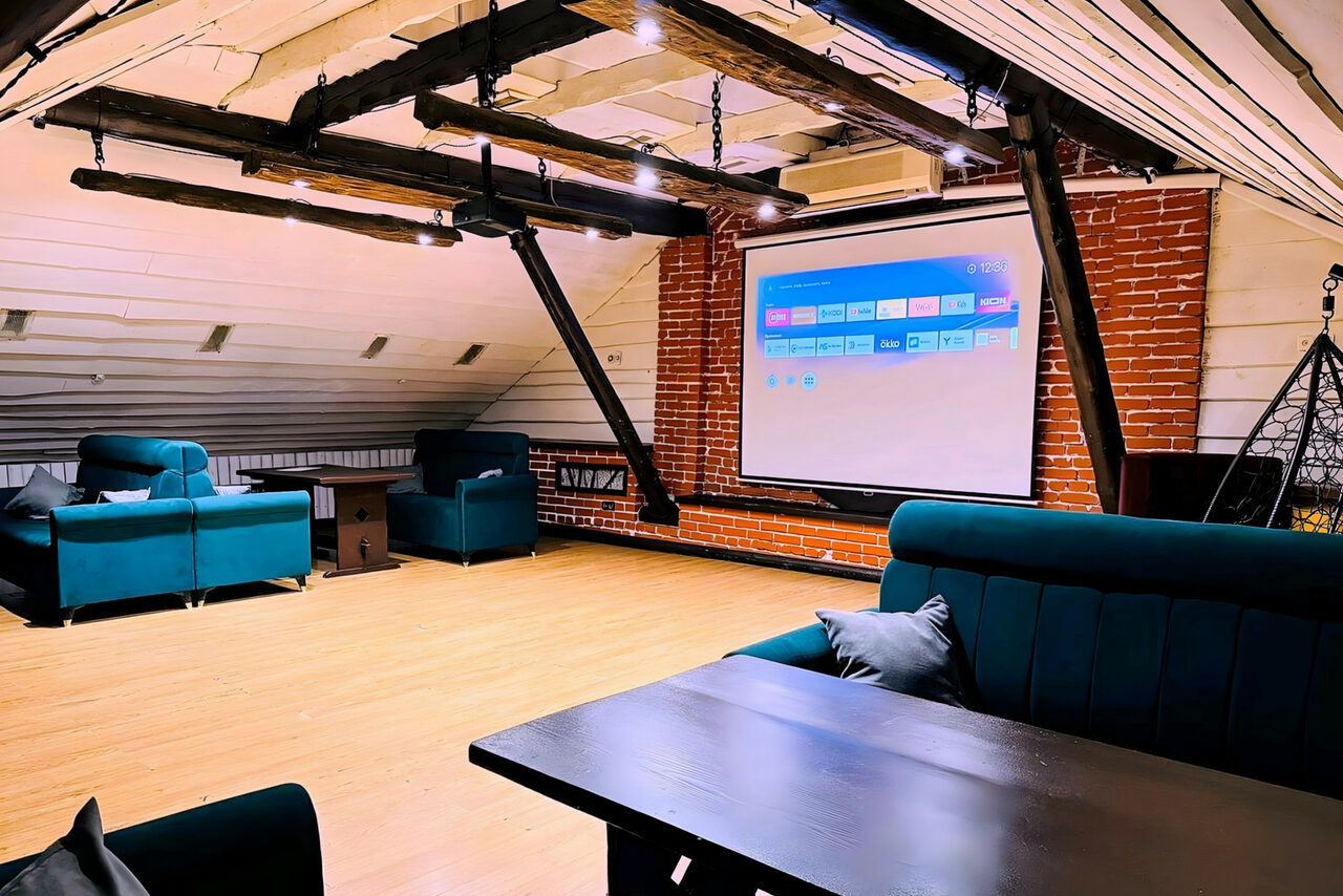 Арендовать Лофт-мансарда 