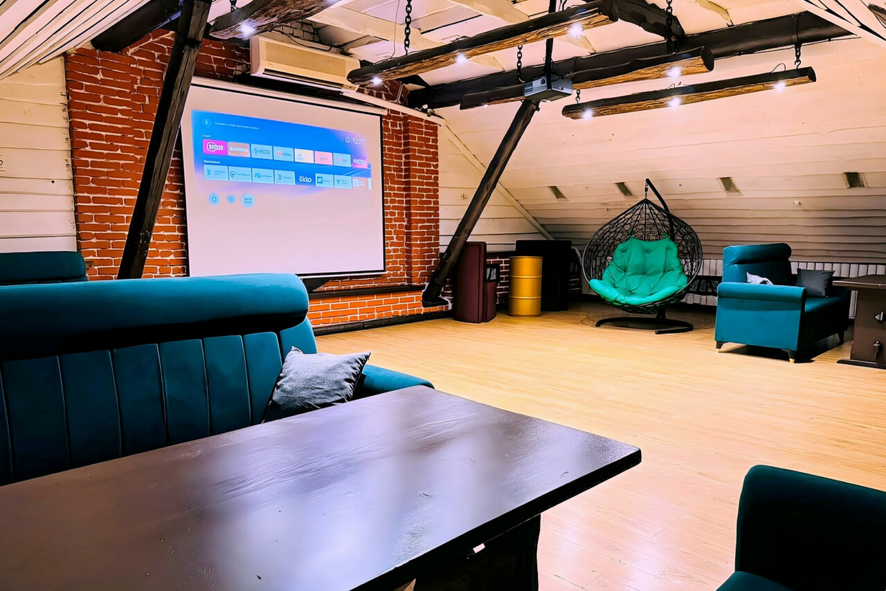 Арендовать Лофт-мансарда 