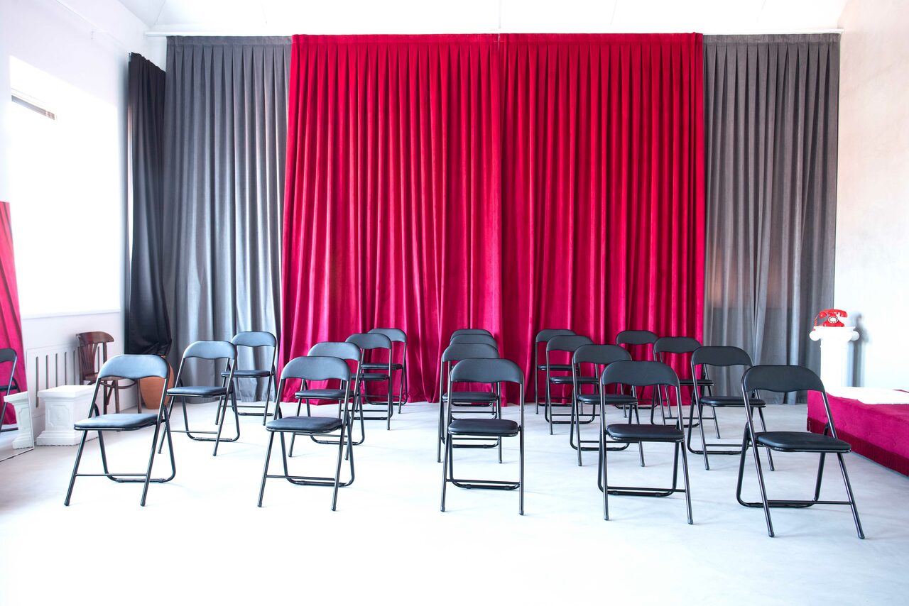 Арендовать Светлая фотостудия для мероприятий