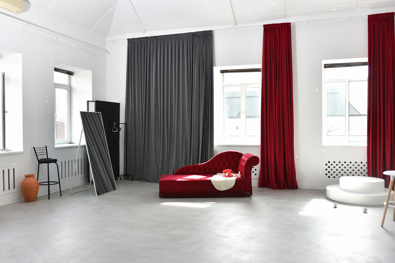 Арендовать Светлая фотостудия для мероприятий