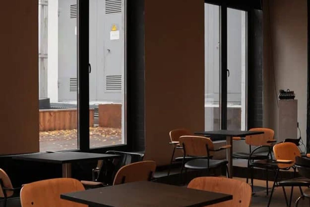 Арендовать OMEGA LOFT. Лофт с террасой и камином 