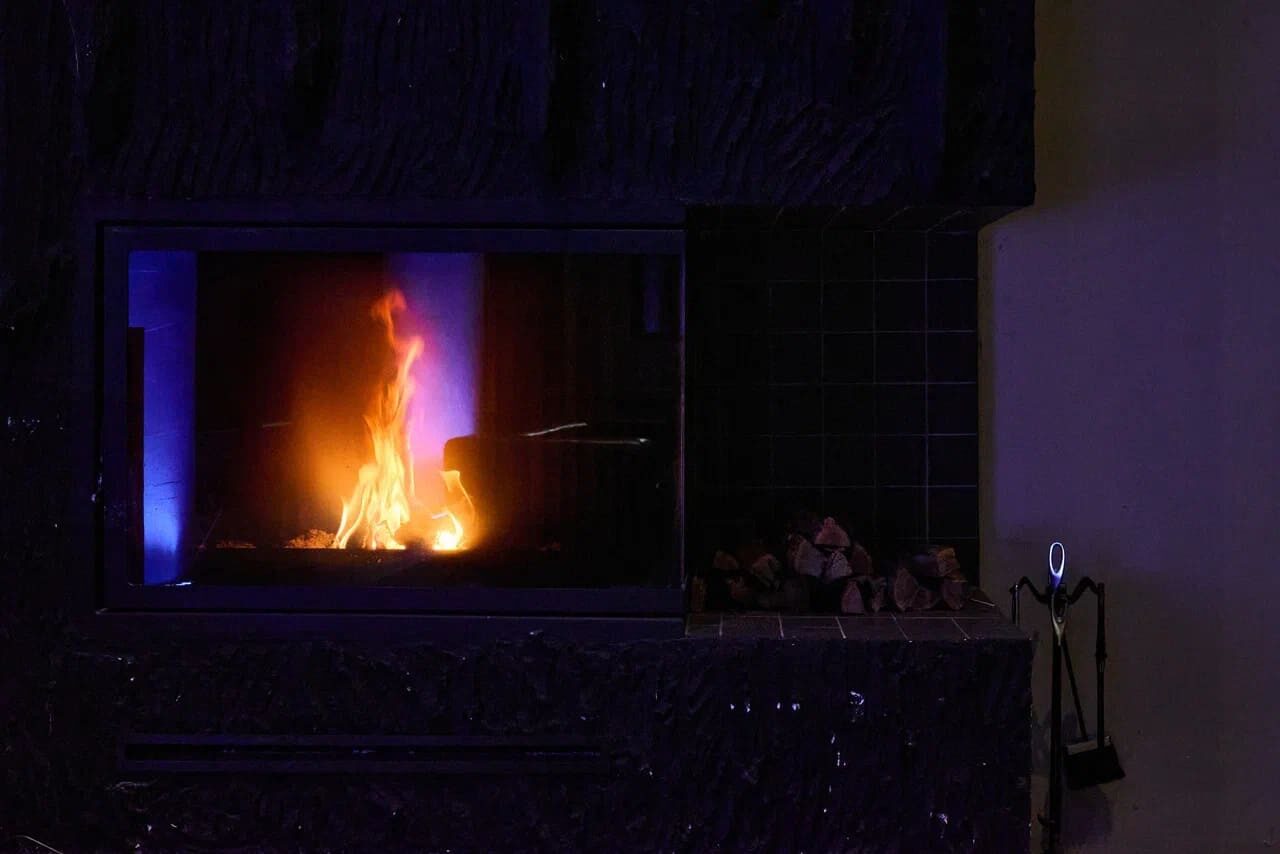 Арендовать OMEGA LOFT. Лофт с террасой и камином 