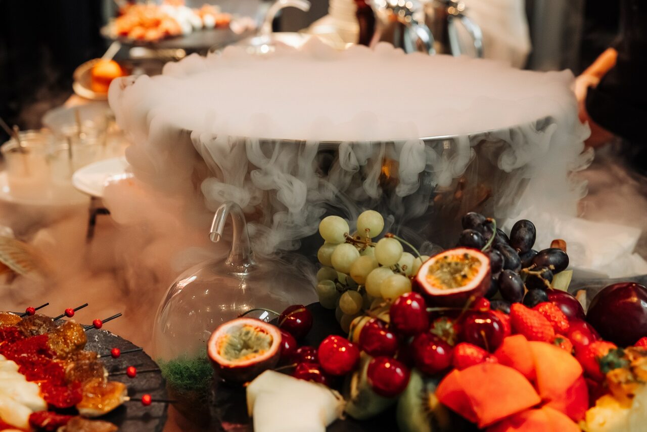 Арендовать OMEGA LOFT. Лофт с террасой и камином 