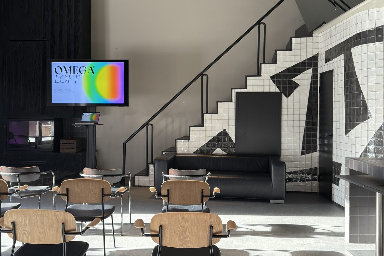 Арендовать OMEGA LOFT. Лофт с террасой и камином 