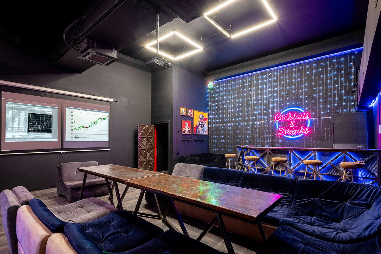 Арендовать LoftForParty. SPACE HALL