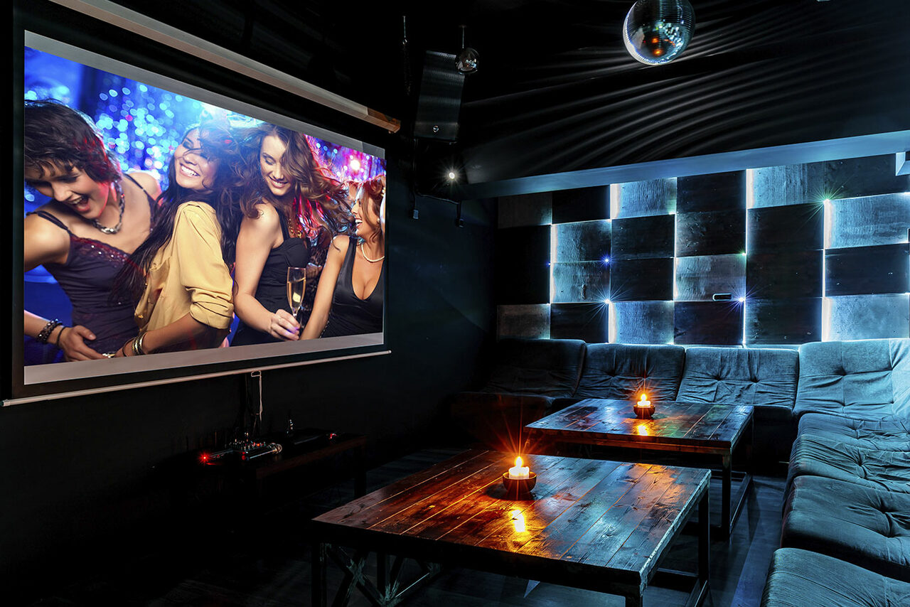 Арендовать LoftForParty. Moon. Лофт со светомузыкой