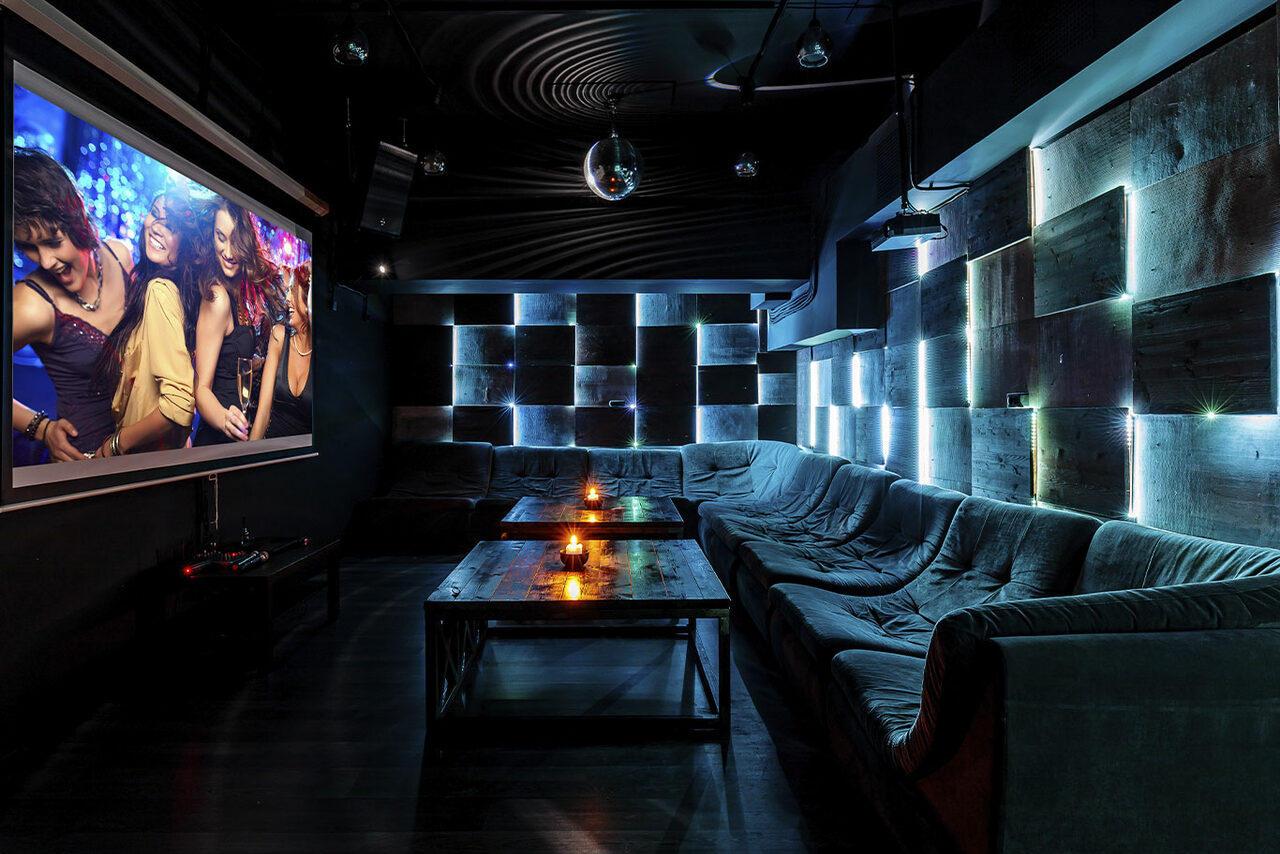 Арендовать LoftForParty. Moon. Лофт со светомузыкой