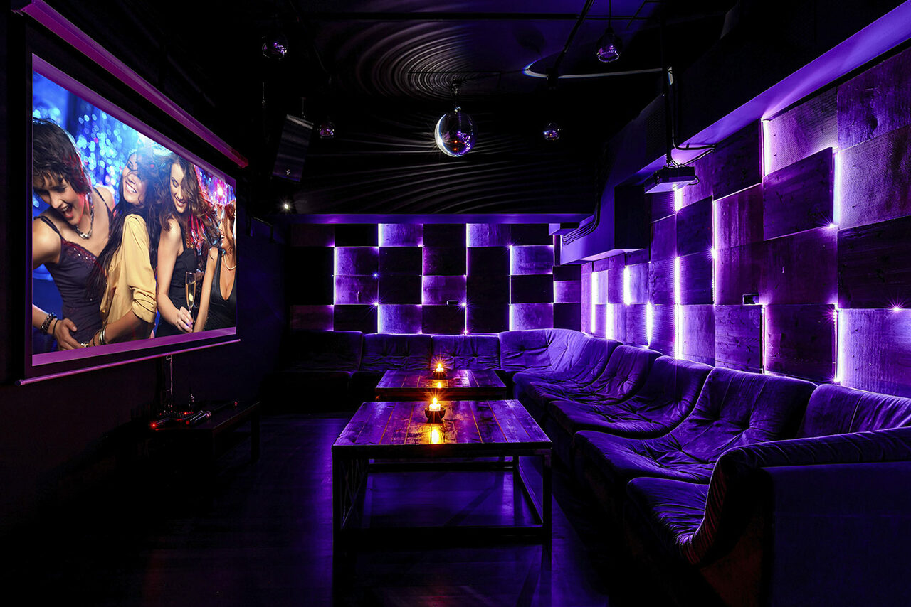 Арендовать LoftForParty. Moon. Лофт со светомузыкой